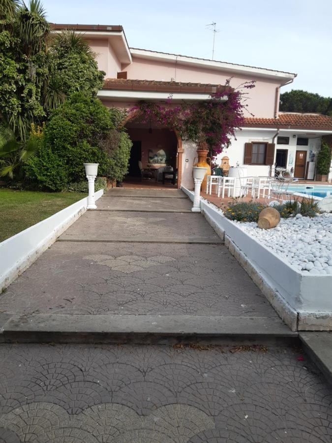 B&B Villa Giovanni Casal Palocco Exterior photo