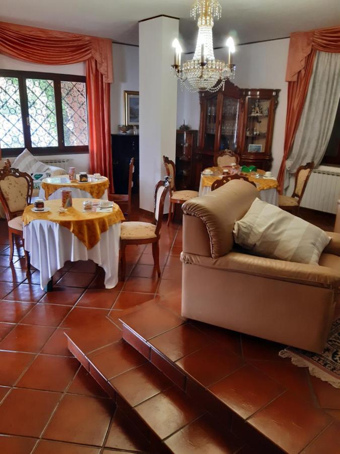 B&B Villa Giovanni Casal Palocco Exterior photo