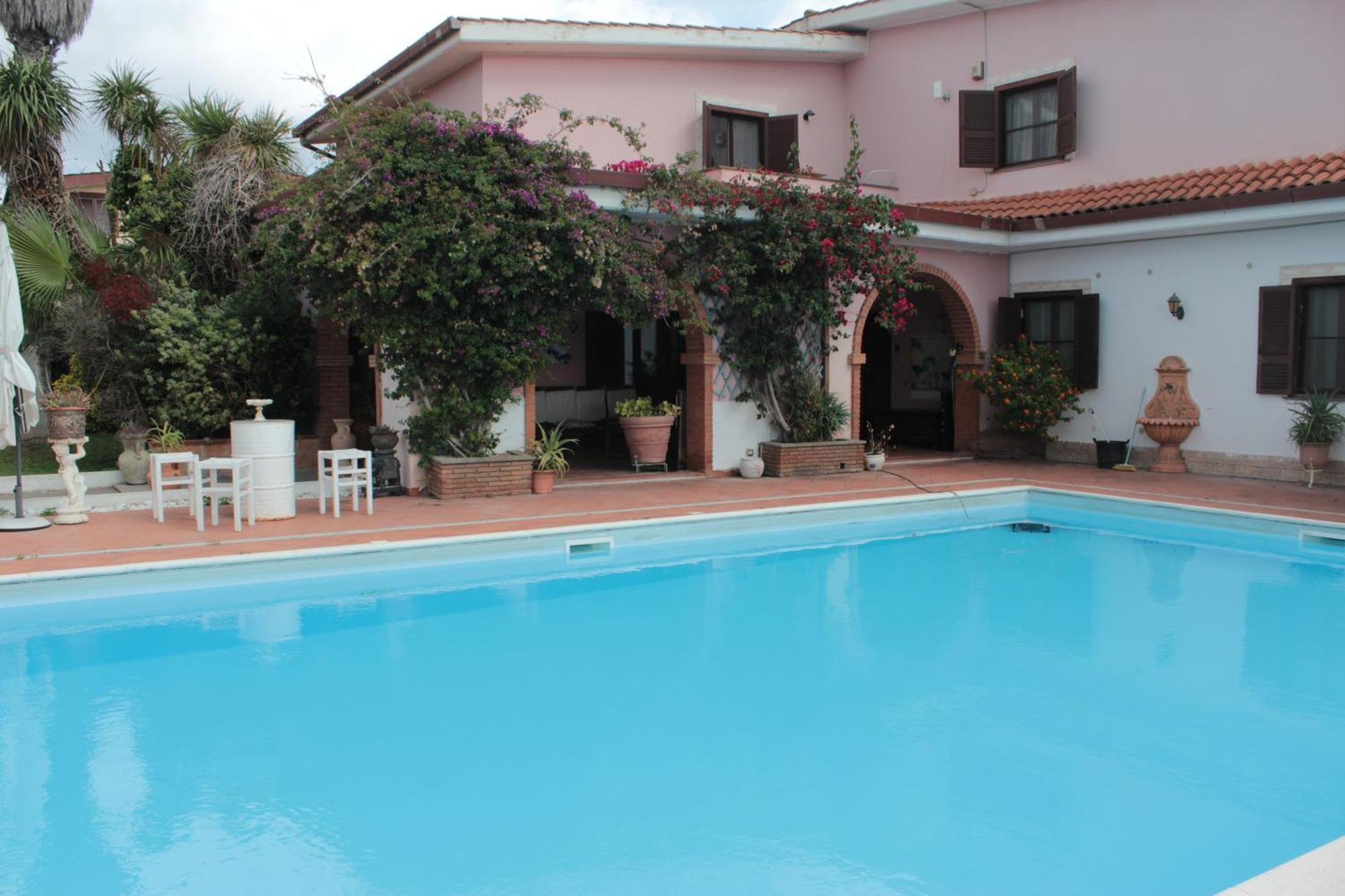 B&B Villa Giovanni Casal Palocco Exterior photo